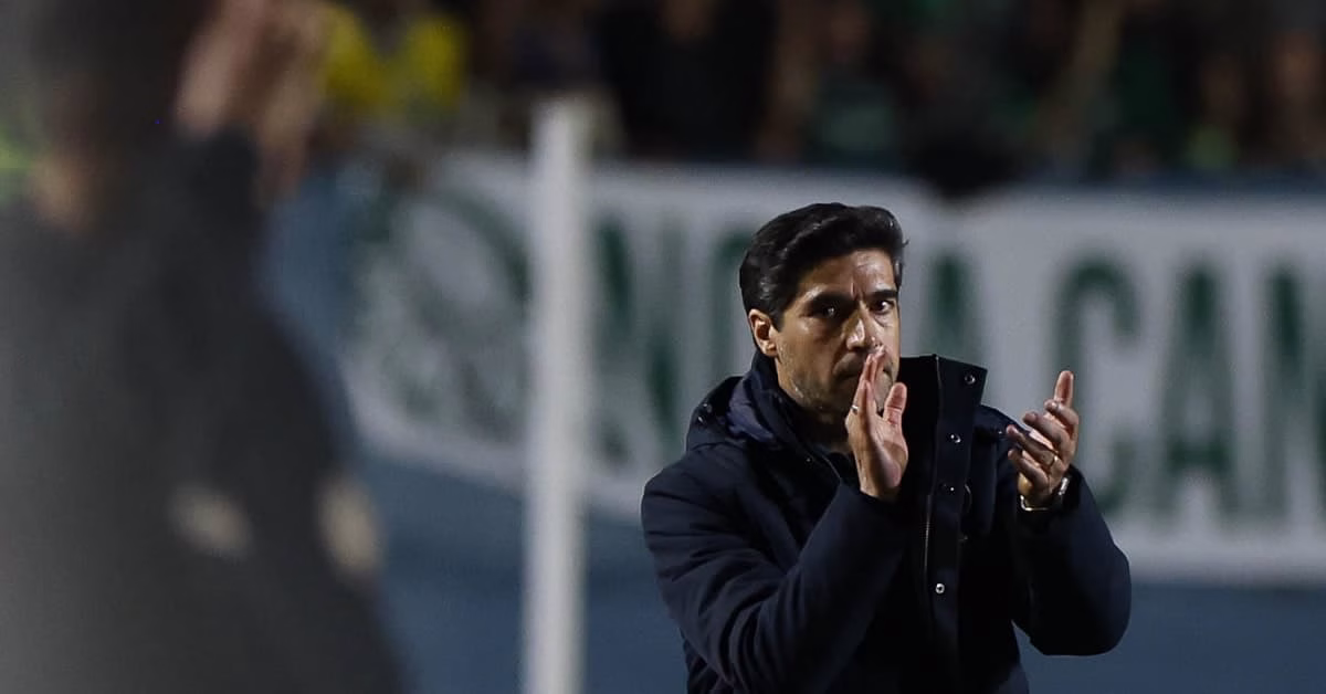 Abel elogia reservas em goleada do Palmeiras: “Têm meu respeito”