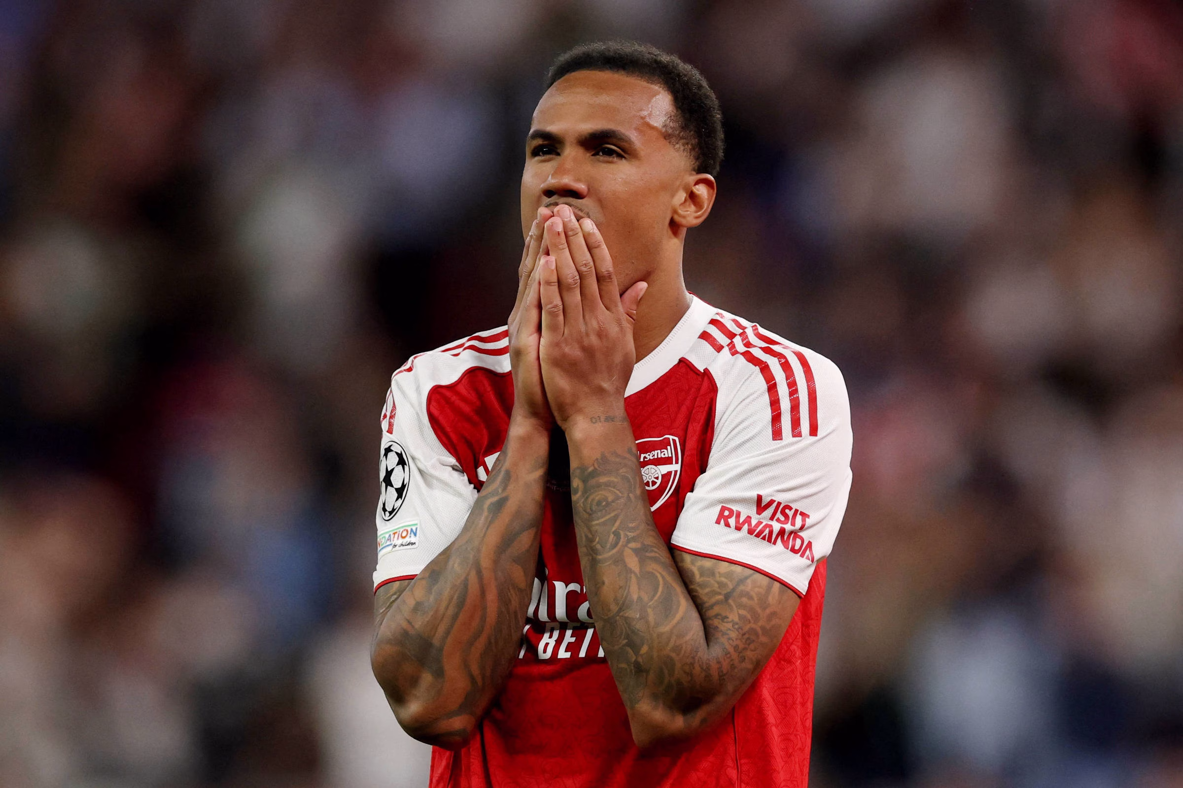 Champions: Erro foi de Magalhães; a culpa não é (só) dele – 30/05/2026 – O Mundo É uma Bola