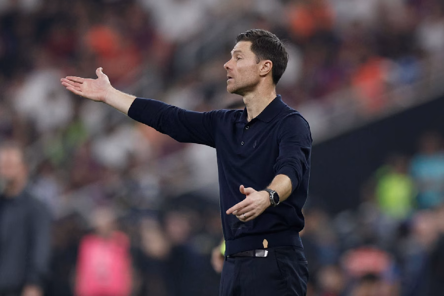 Chelsea chega a acordo com o técnico Xabi Alonso, afirma jornal
