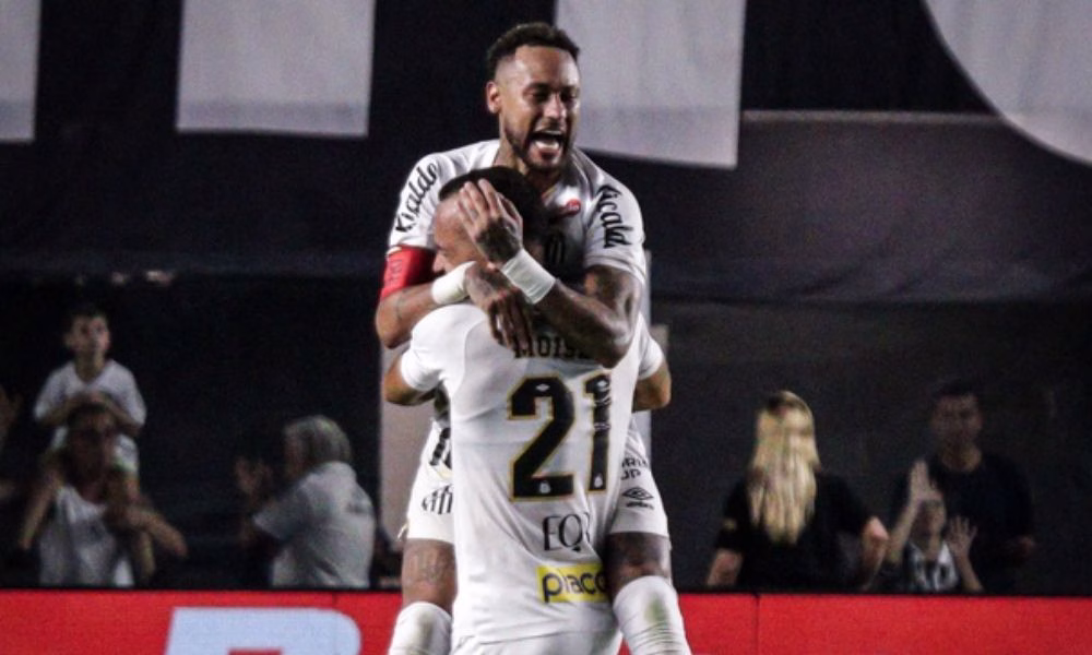 Com brilho de Neymar, Santos vence o Remo e deixa o Z-4