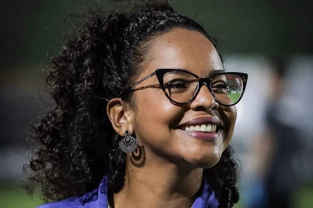Denise Thomaz Bastos decide deixar Globo após 19 anos – 27/05/2026 – Outro Canal