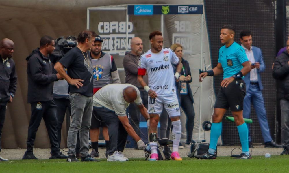 Entenda a lesão de Neymar, que pode desfalcar o Santos até a Copa do Mundo