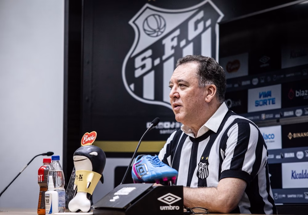 Marcelo Teixeira pede confiança à torcida e nega crise no Santos