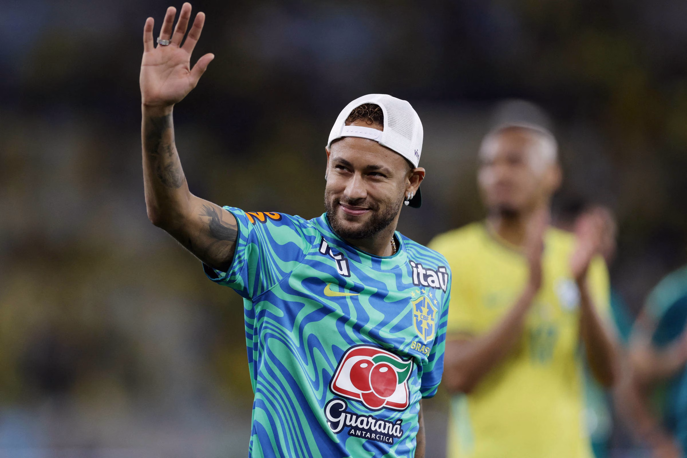 Neymar ovacionado no Maracanã mesmo no banco – 31/05/2026 – Esporte