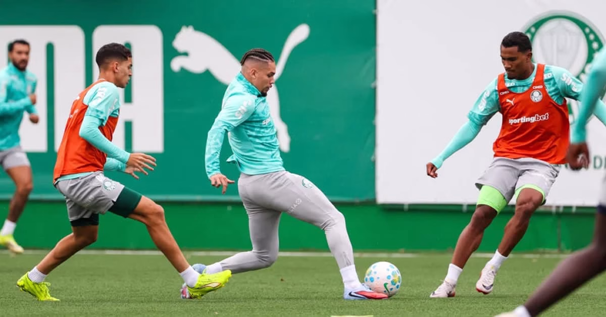Palmeiras faz treino tático na véspera do jogo contra o Cruzeiro; veja provável escalação