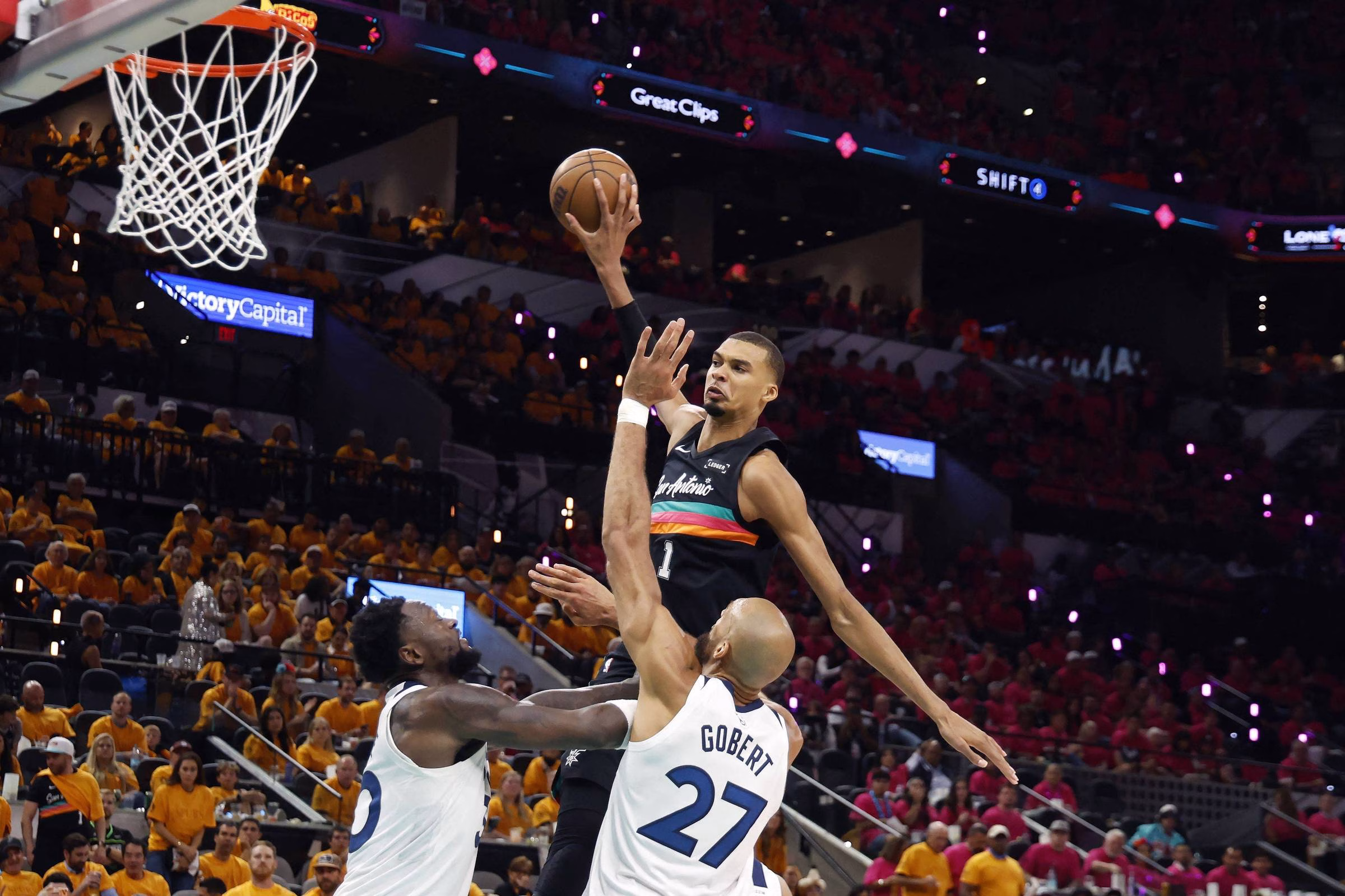 Wembanyama quebra recorde de bloqueios em playoffs da NBA – 05/05/2026 – Esporte