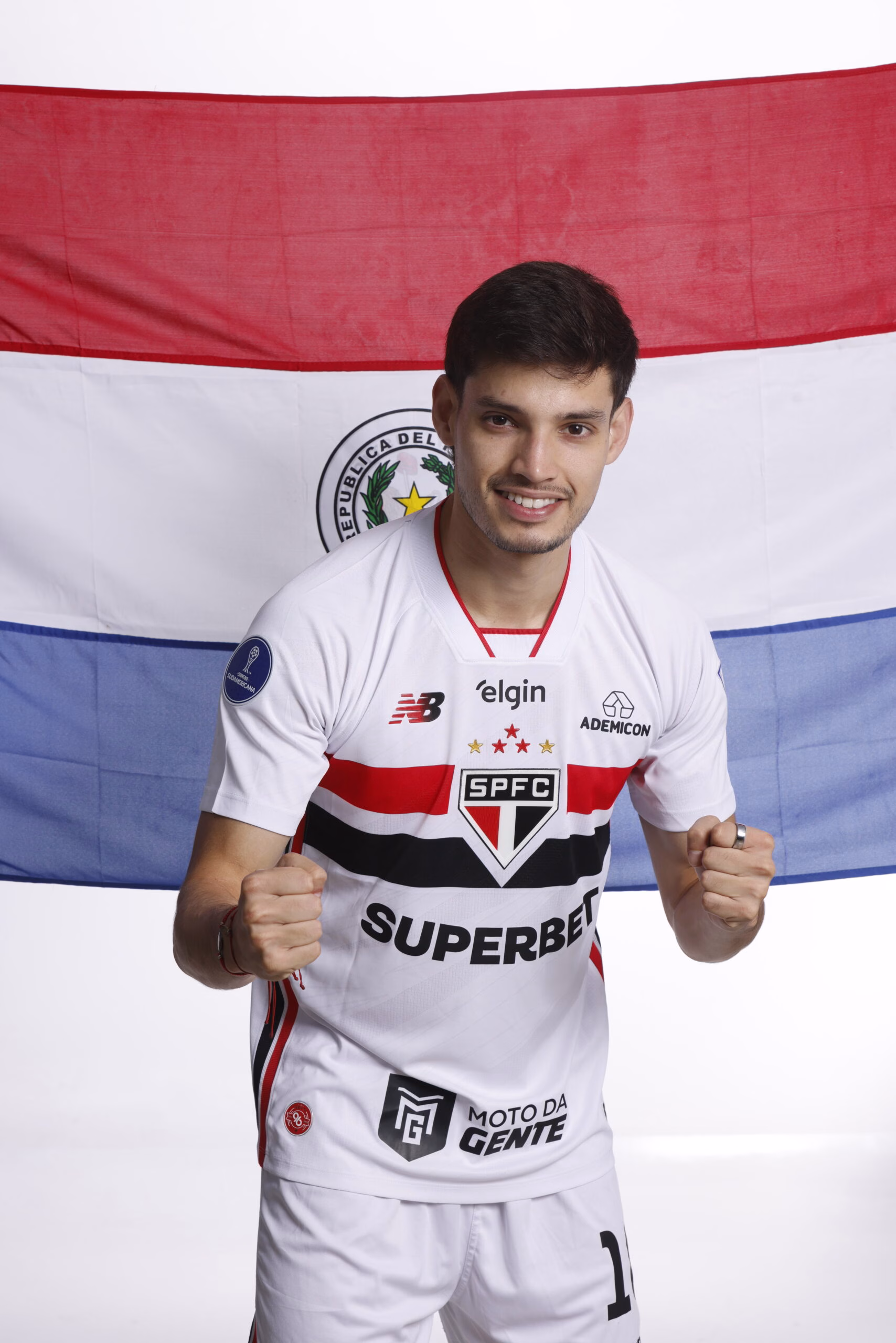Bobadilla é convocado pelo Paraguai para Copa do Mundo