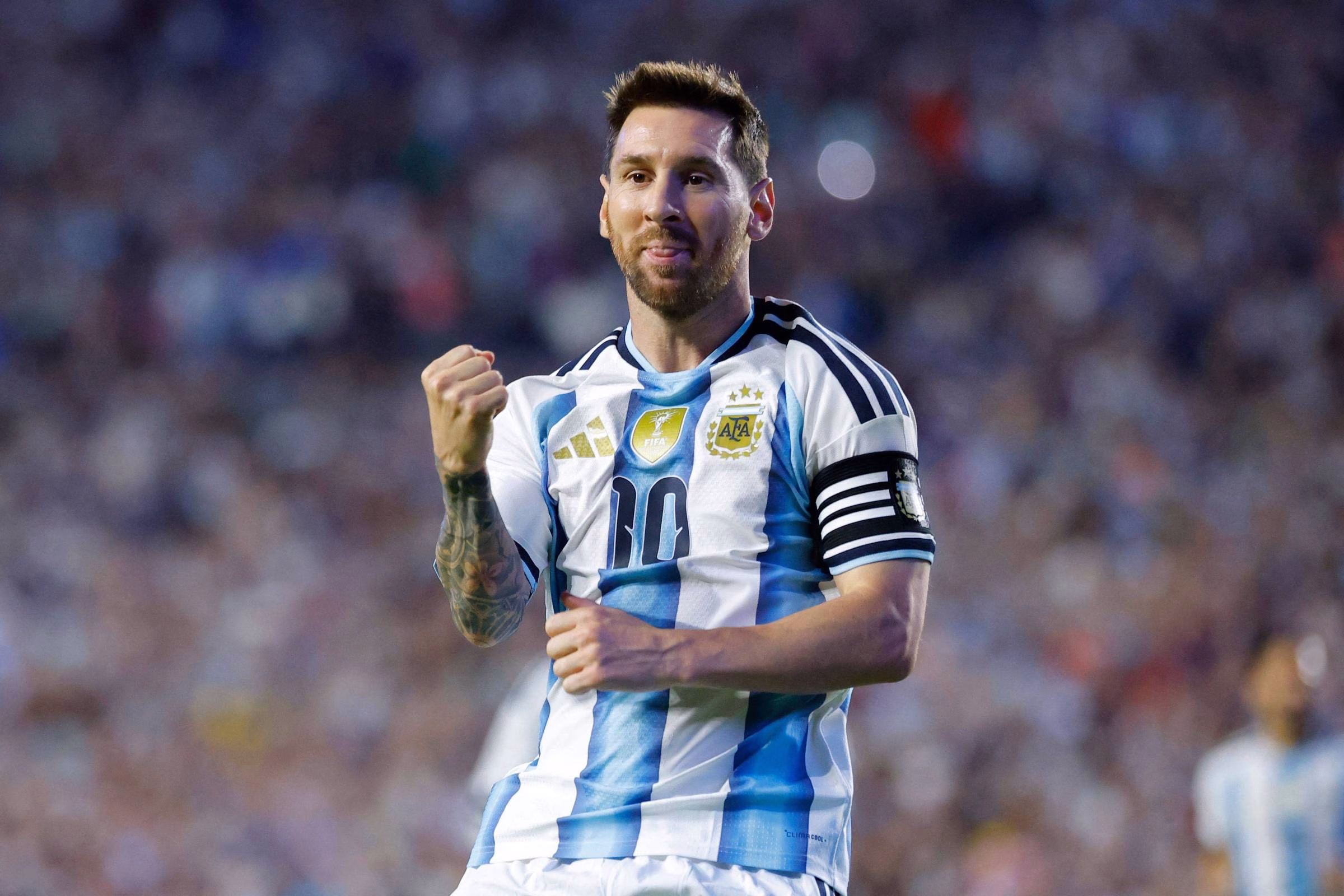 Com Messi, Argentina bate Islândia por 3 a 0 em amistoso – 10/06/2026 – Esporte