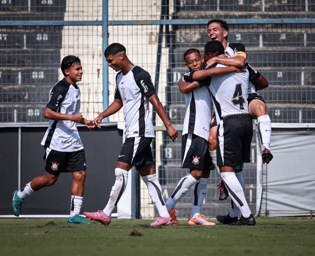 Corinthians recebe o São Paulo em busca da liderança do Brasileirão Sub-17; saiba tudo