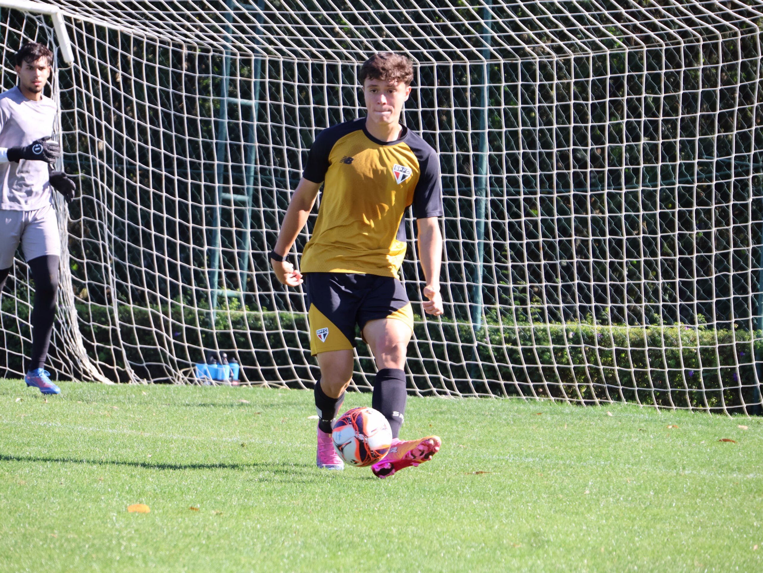 Embalado, Sub-17 enfrenta o Atlético-MG pelo Campeonato Brasileiro