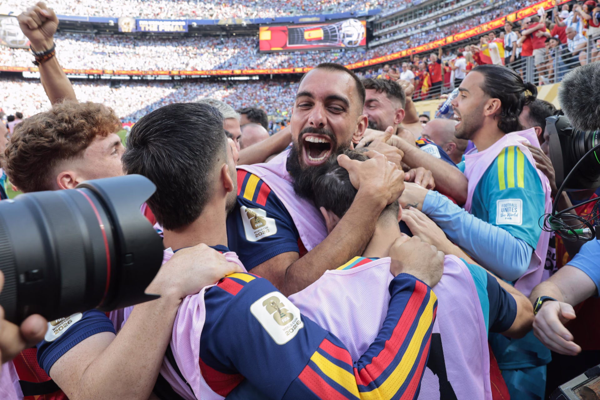 Espanha é bi e iguala França e Uruguai: os campeões da Copa do Mundo