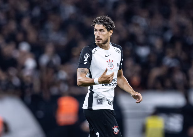 Internacional desiste de contratar Pedro Raul e não fará proposta ao Corinthians