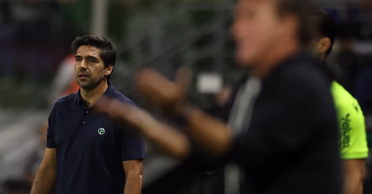 Abel dedica vitória a Lito Sousa e pede pés no chão mirando vaga: “Temos que fechar a eliminatória” | Palmeiras Todo Dia