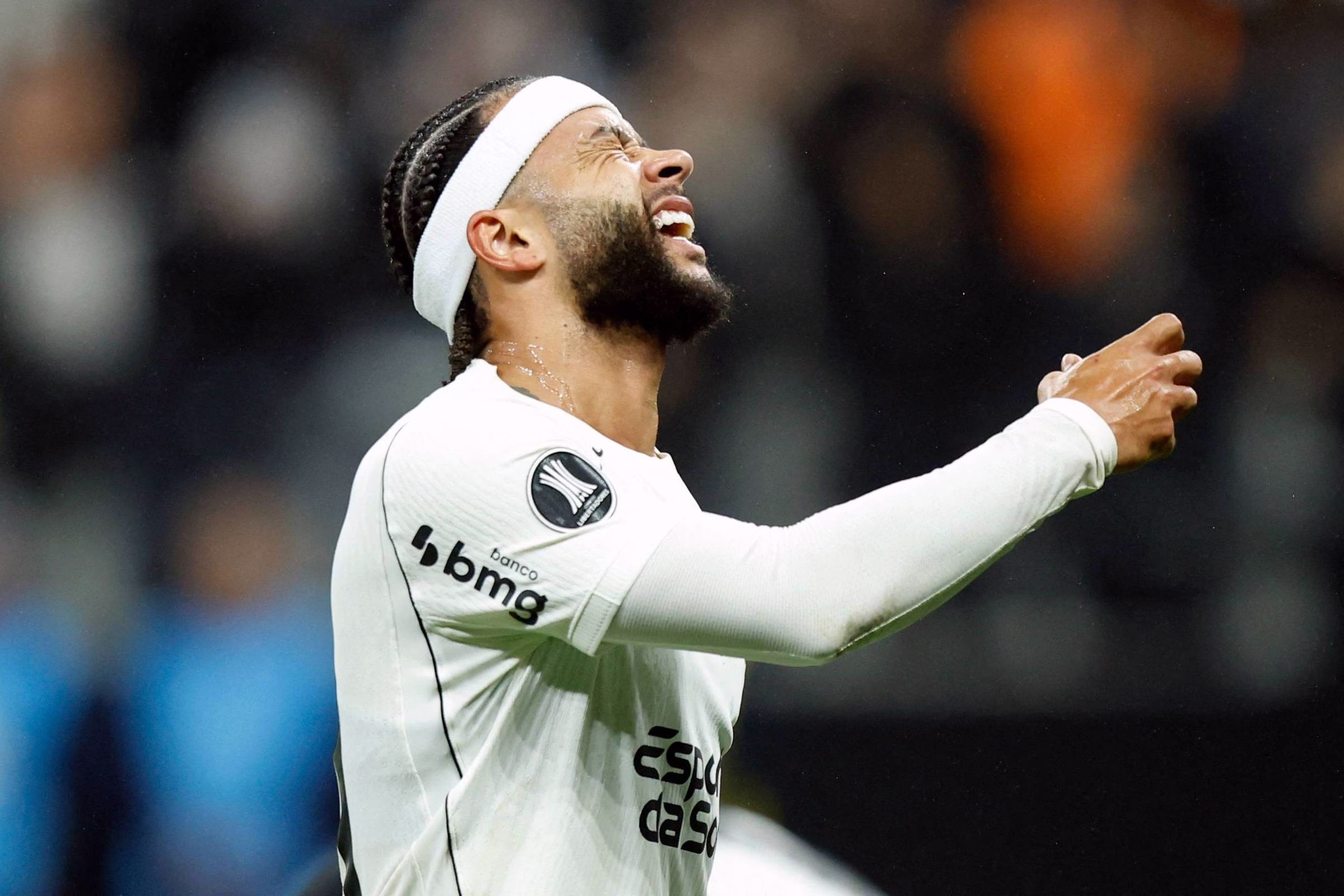 Em reviravolta, Memphis renova com o Corinthians – 18/08/2026 – Esporte