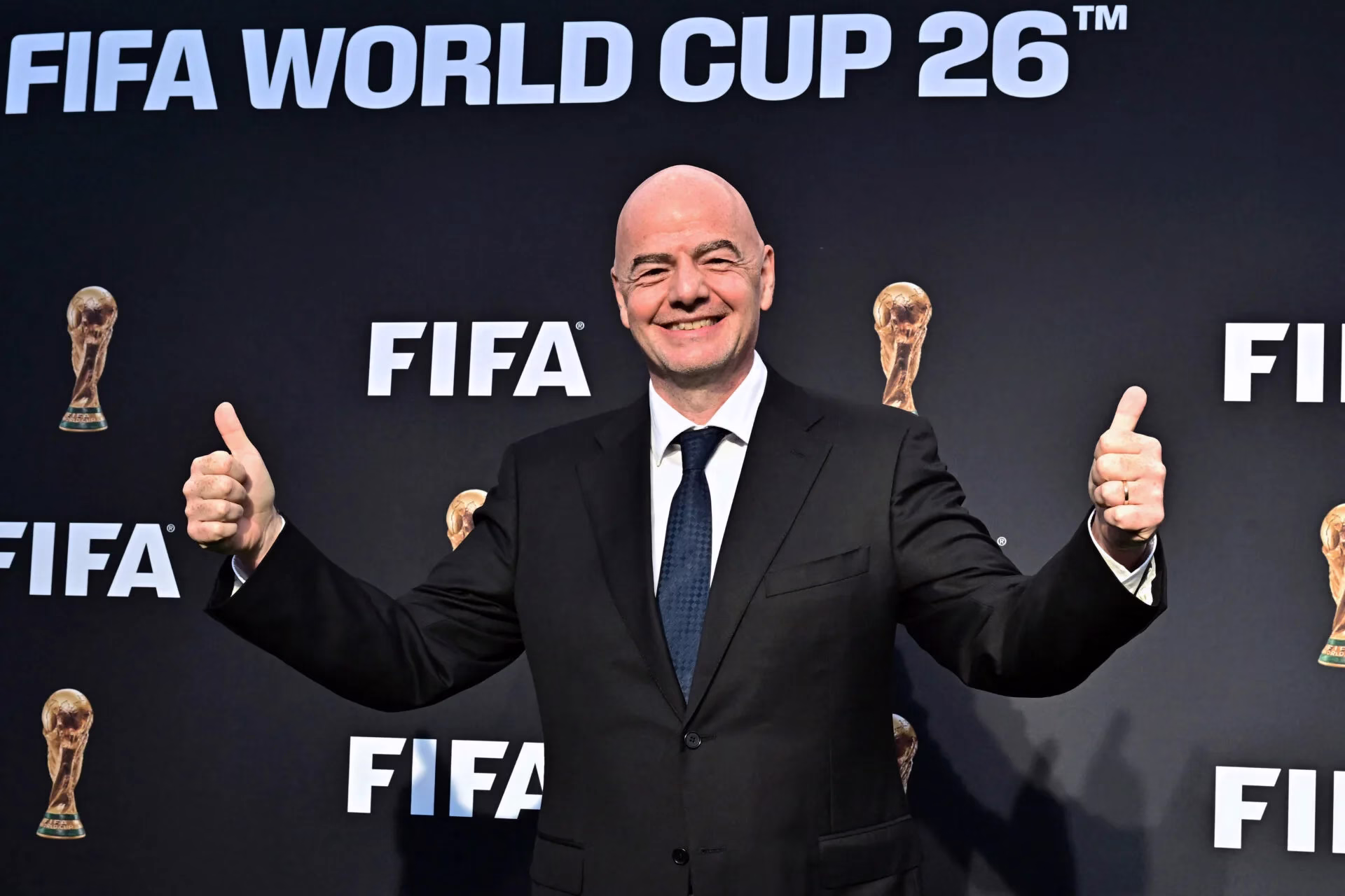 Fifa pede desculpas a confederações e engrossa tom contra ataques