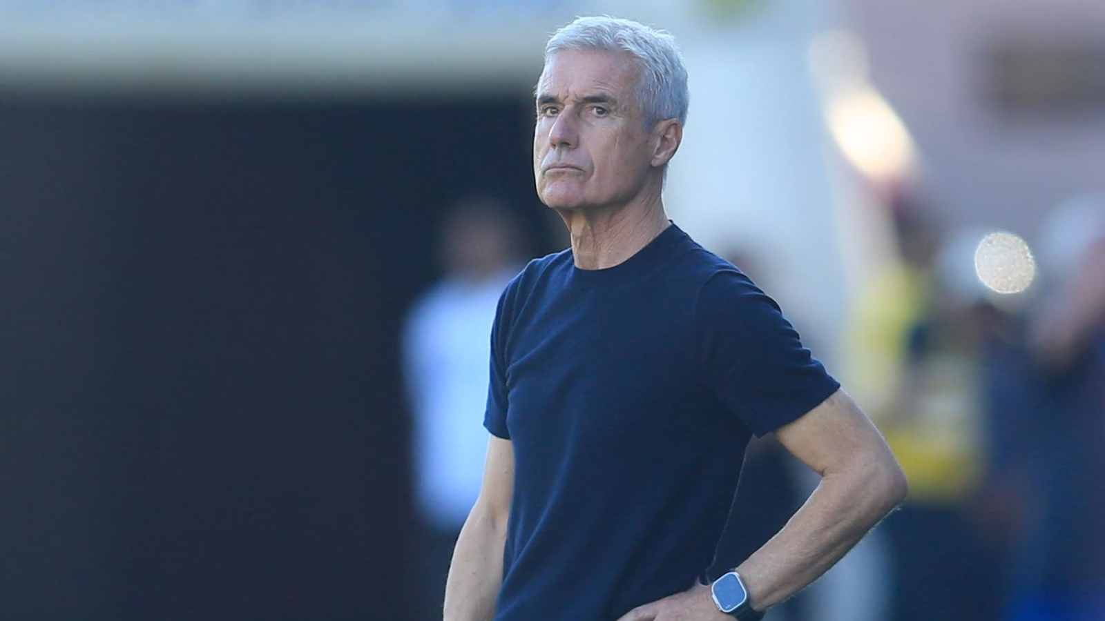 Gre-Nal vale semifinal e emprego de Luís Castro no Grêmio
