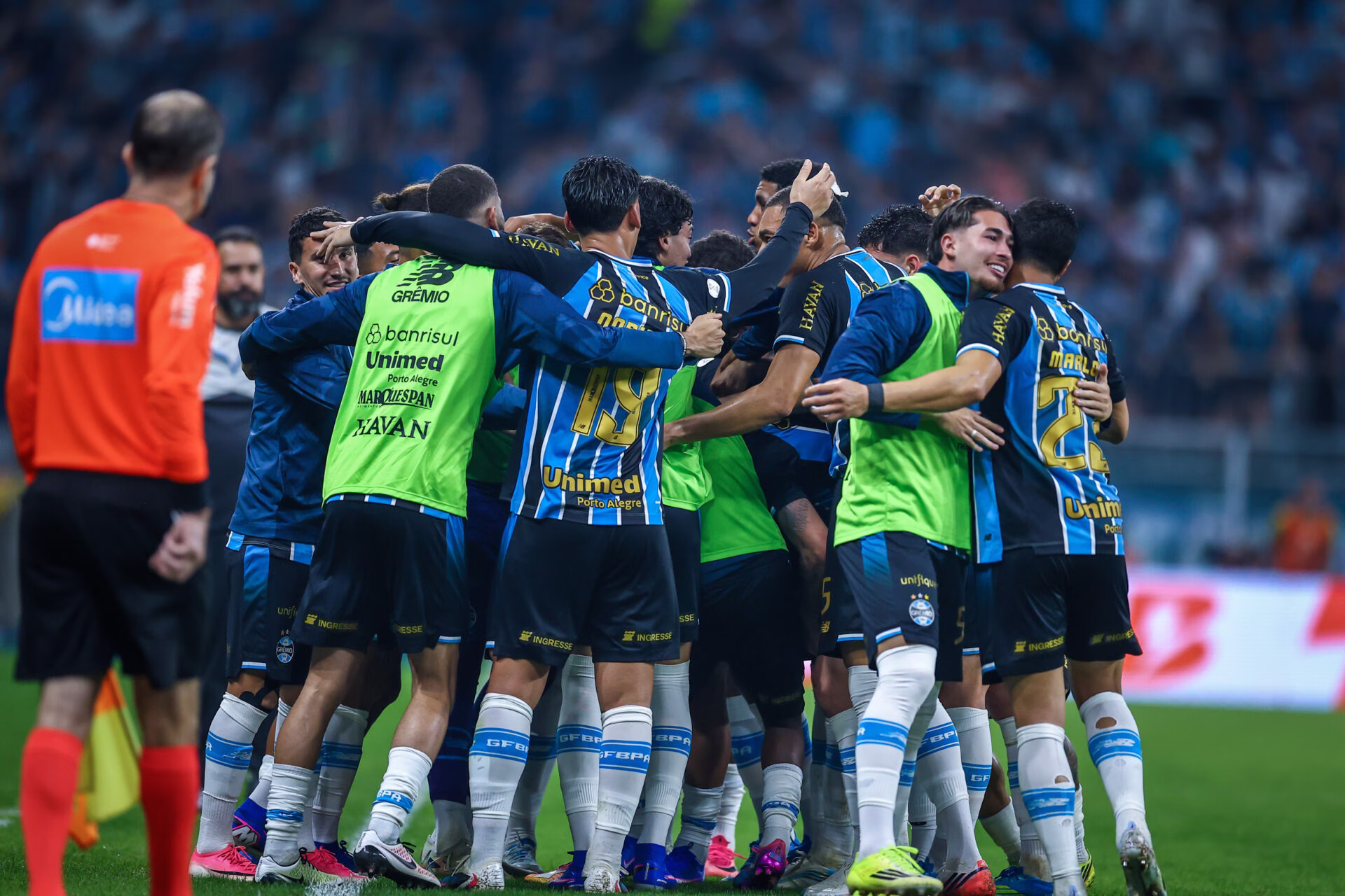 Grêmio mira acordo de longo prazo com peça-chave do elenco: “Até 2028”