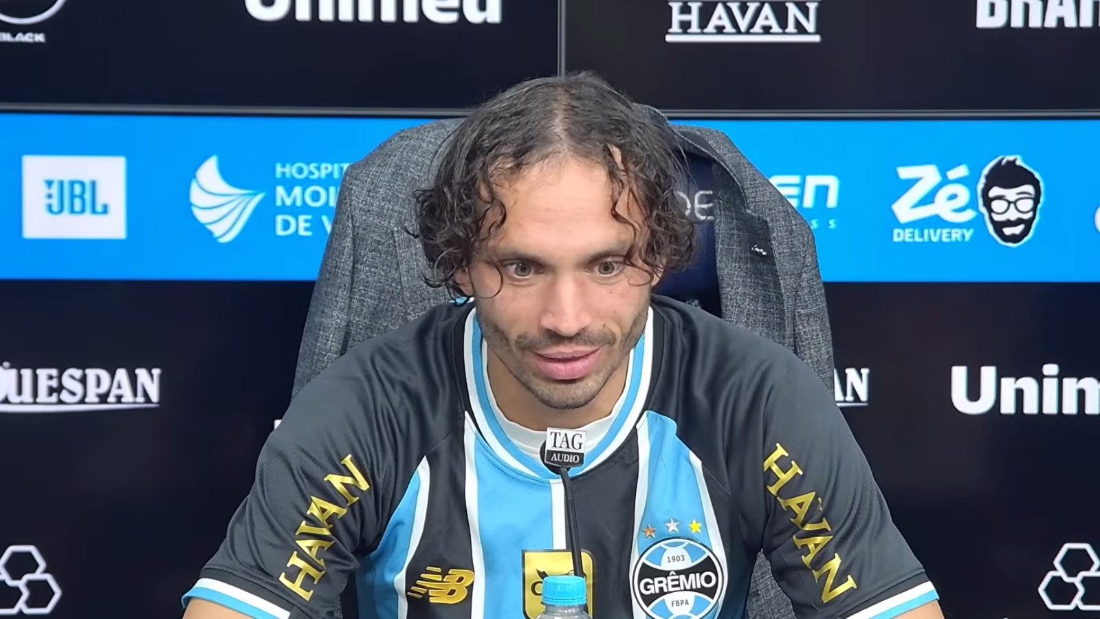 Grêmio pode mudar o time e Krovinović deve roubar vaga de titular